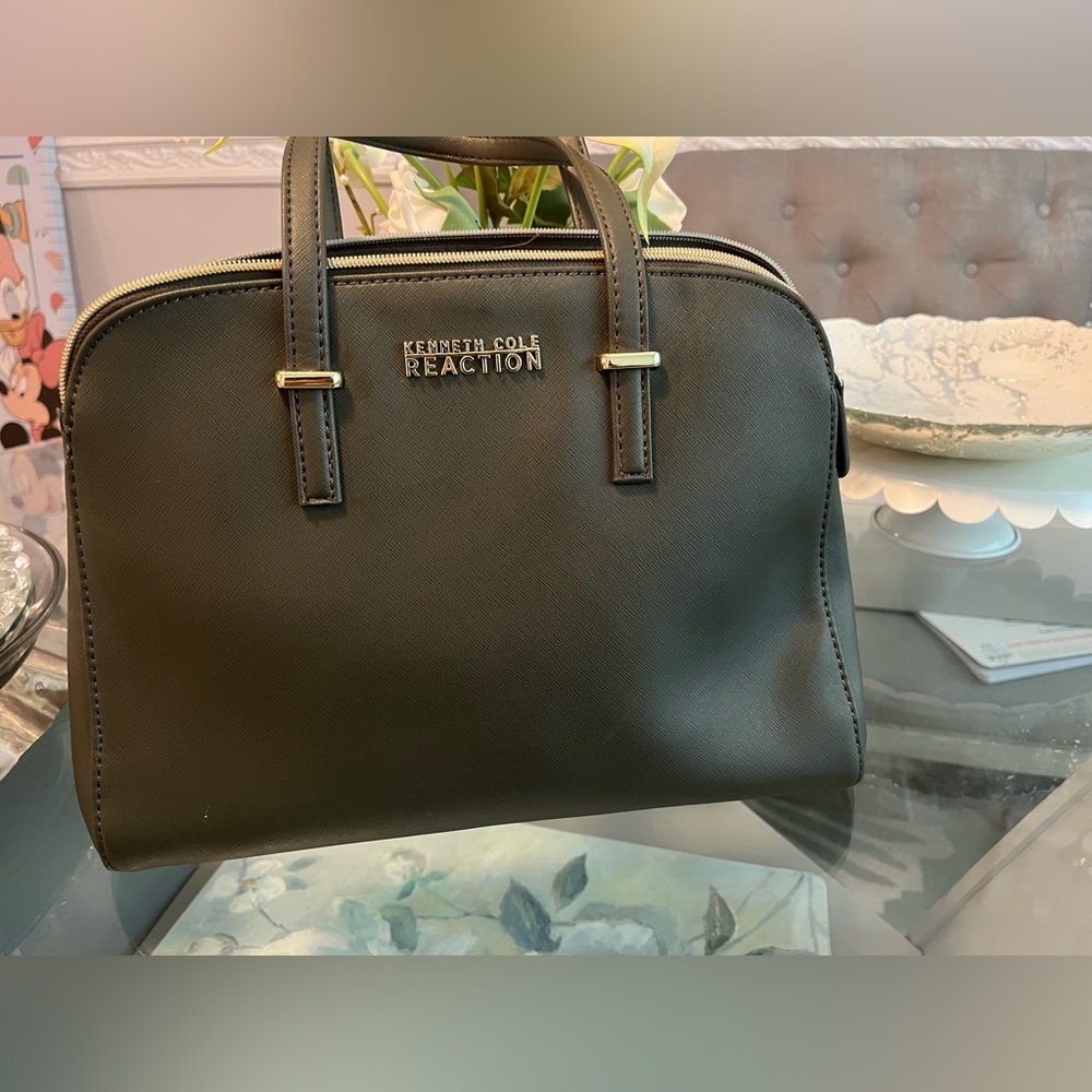 Kenneth Cole Reaction Arbol Dome Satchel - Picture 3 of 10
